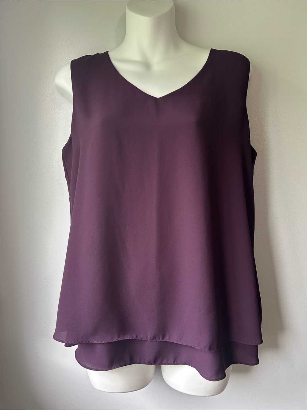 Sleeveless V-Neck Layered Camisole - Plum